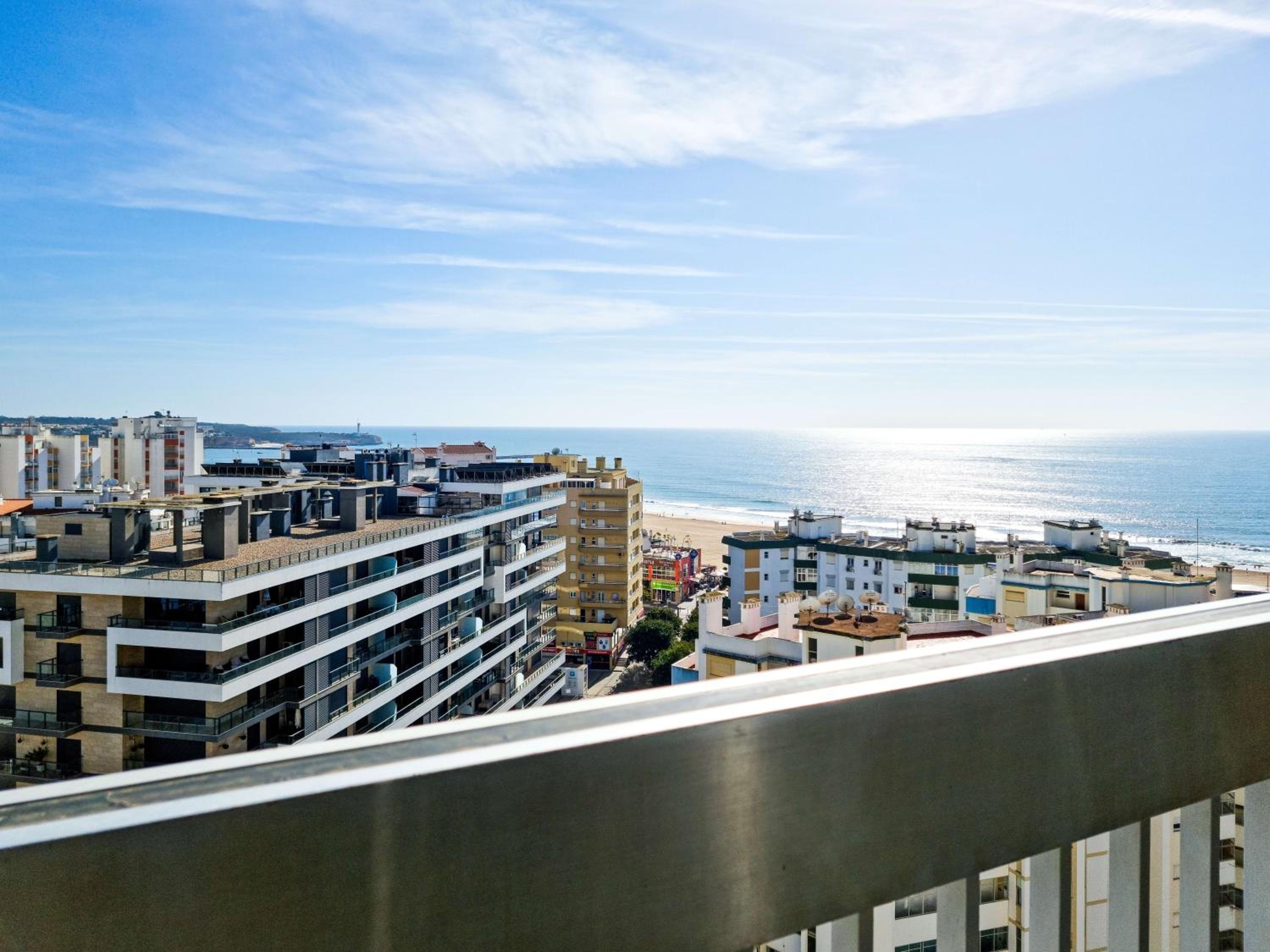 FLH Portimão Sunny Studio with Balcony view 3