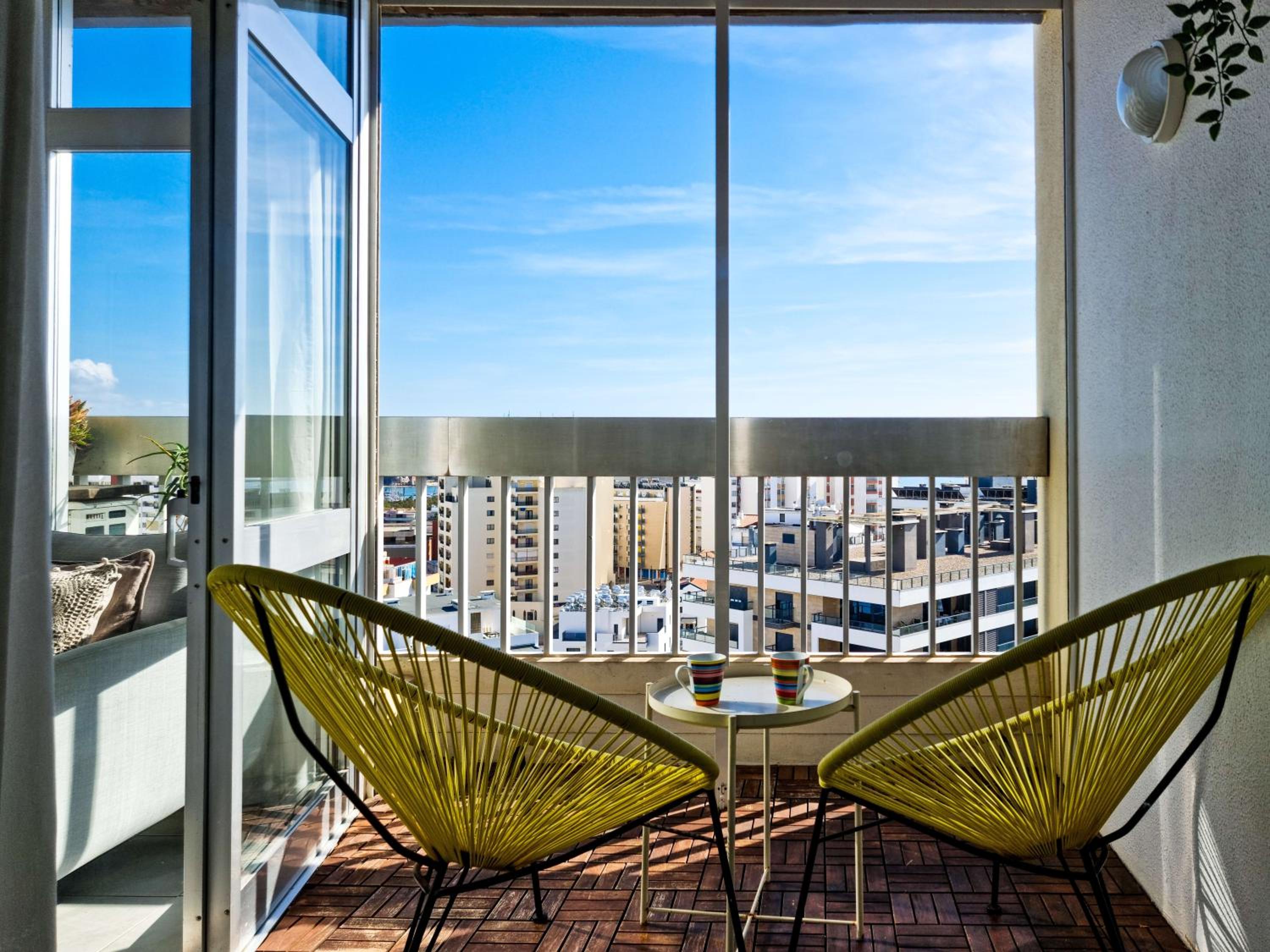 FLH Portimão Sunny Studio with Balcony view 4