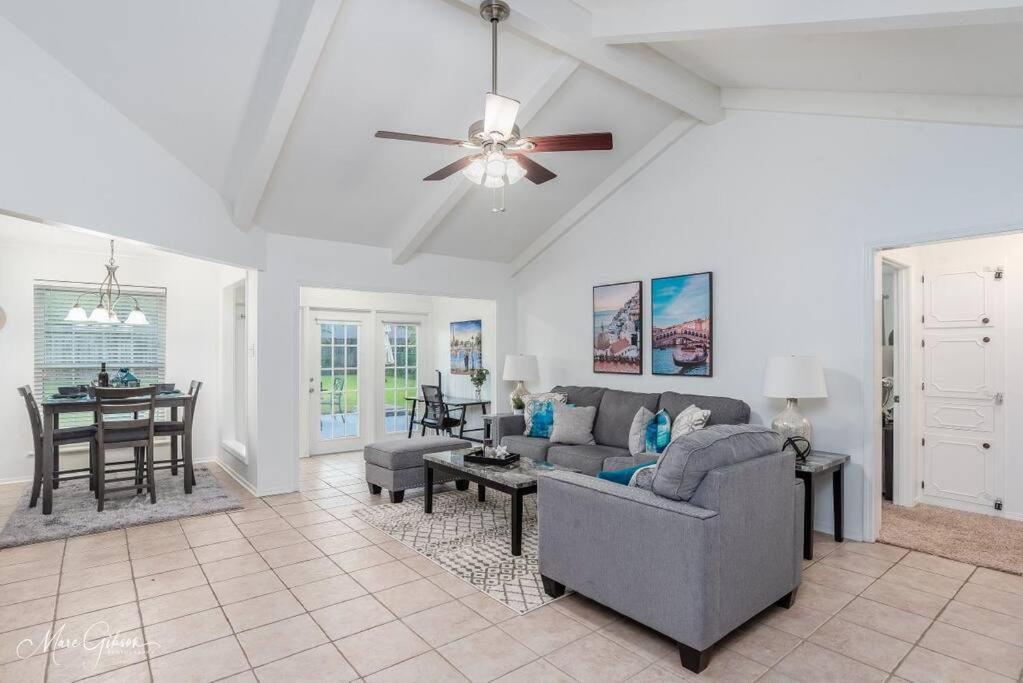 Shreveport Vacations - King Bed, Near LSUS Barksdale, Fast wifi! - Property Image 20