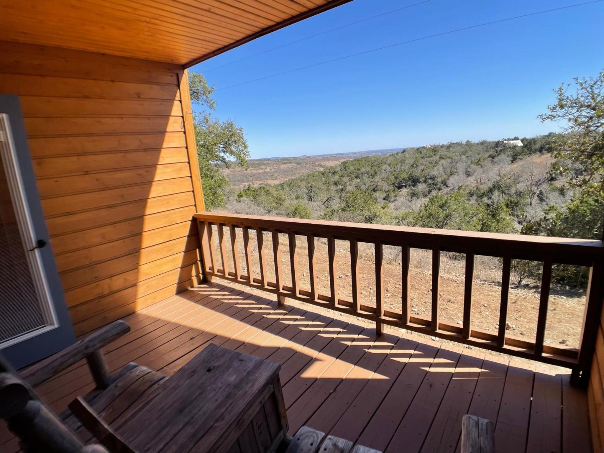 Walnut Canyon Cabins