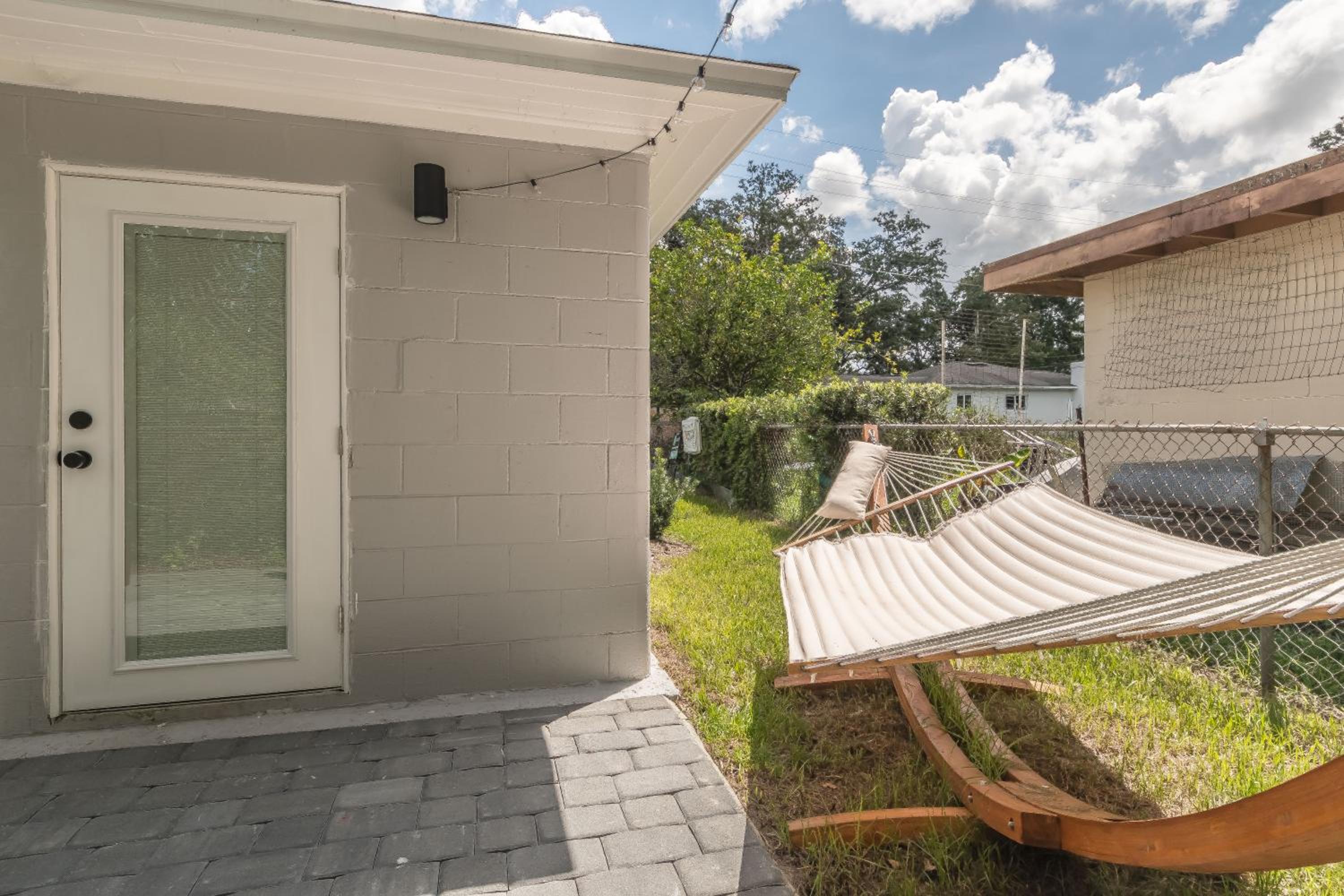 Luxury Tiny Home 2 Miles from Downtown Orlando