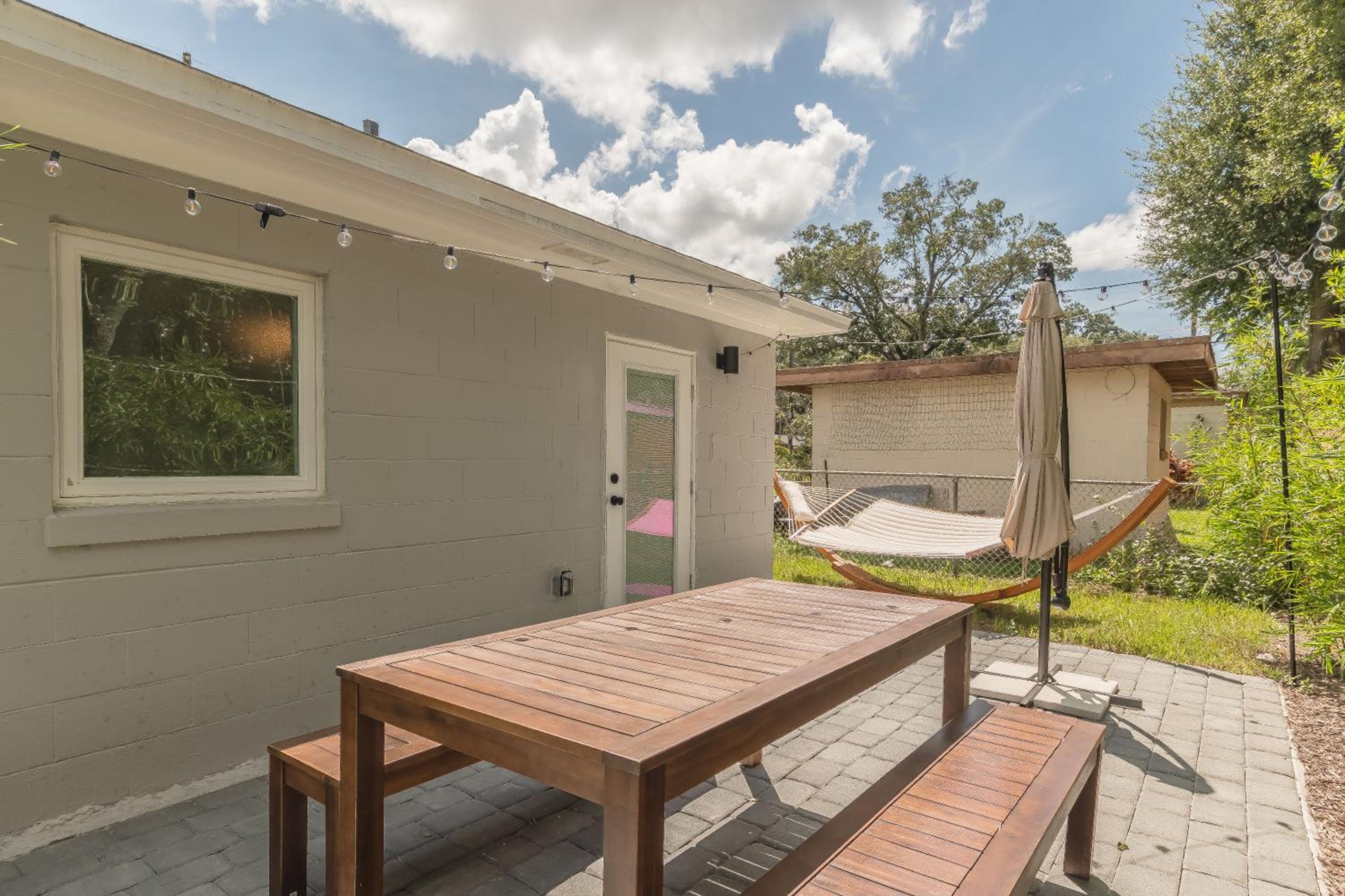 Luxury Tiny Home 2 Miles from Downtown Orlando