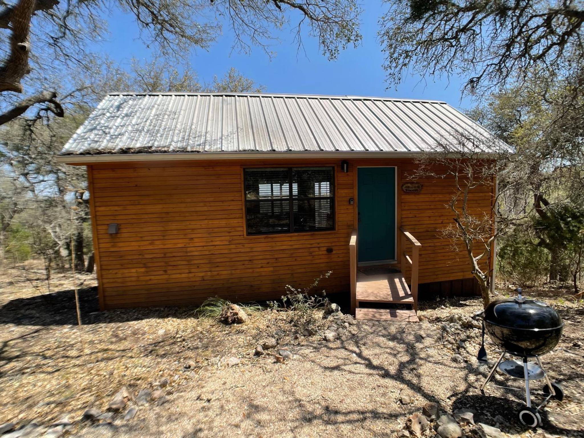 Walnut Canyon Cabins