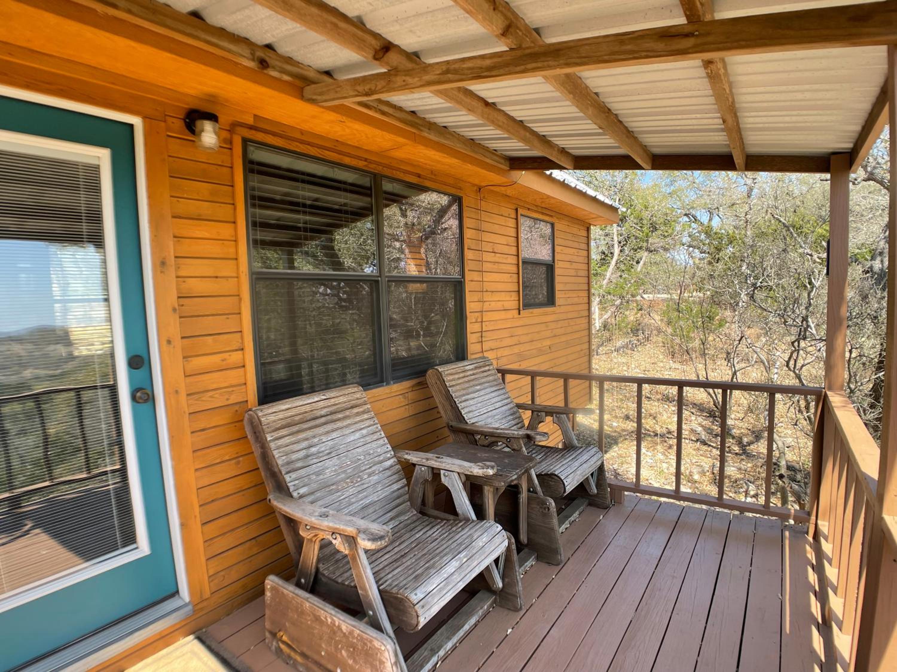Walnut Canyon Cabins