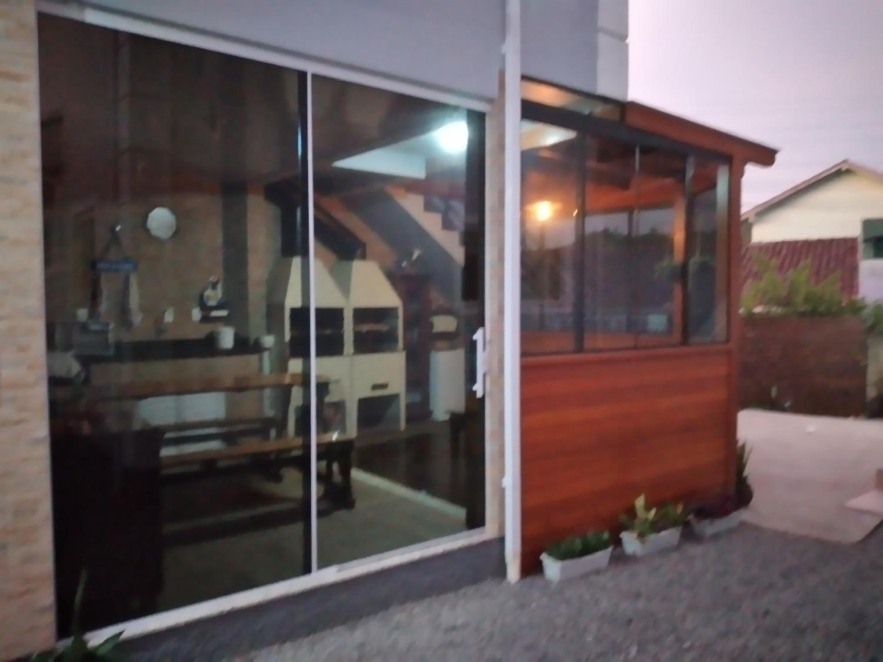 Residencial Pérola - Localizado entre a Pinheira e a Guarda do Embaú