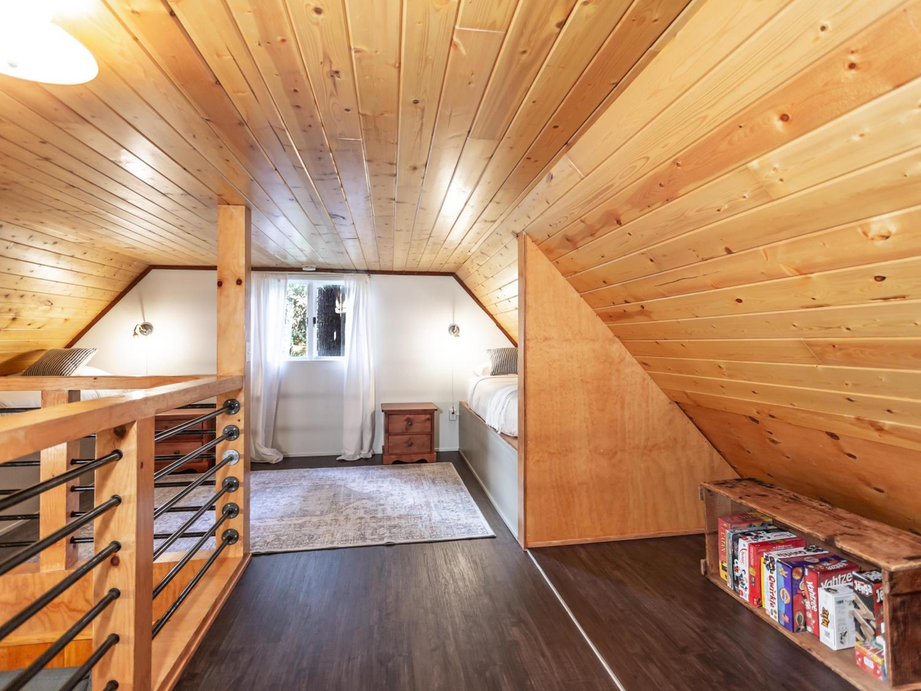 Birdhouse Cottage