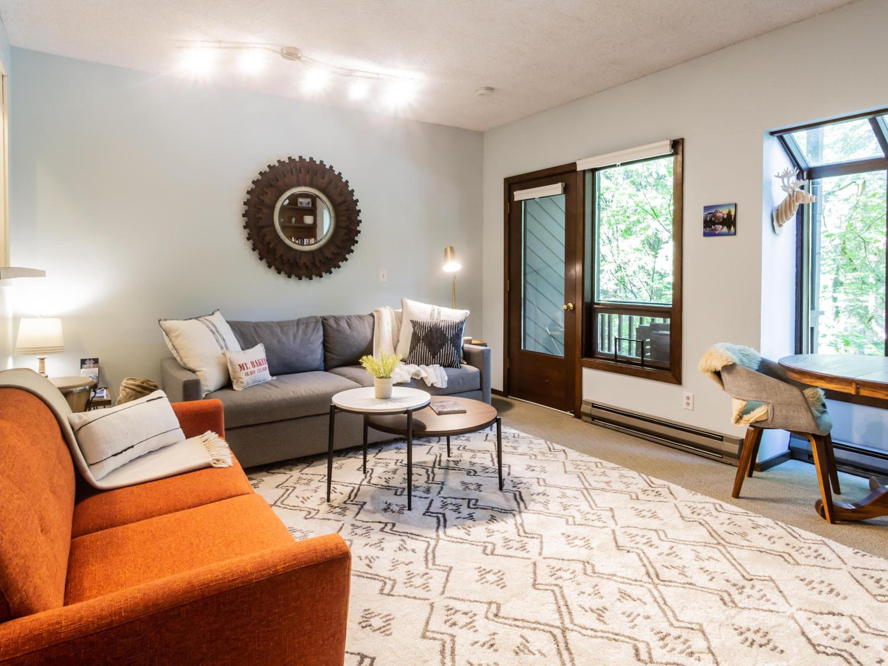 Cedar Suite at Snowater view 4