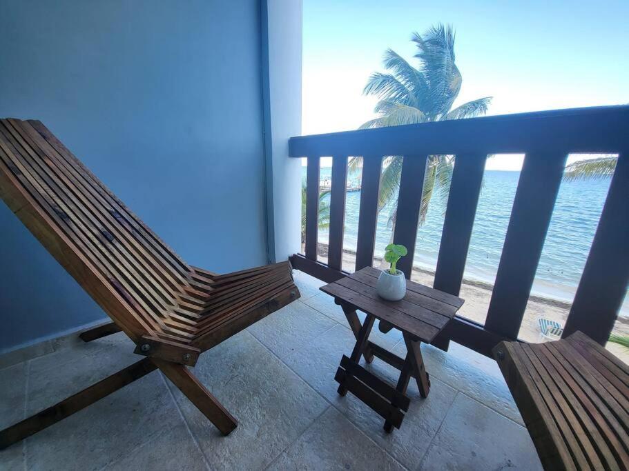 2 Rooms apartment with Private beach in Puerto Juarez Cancún