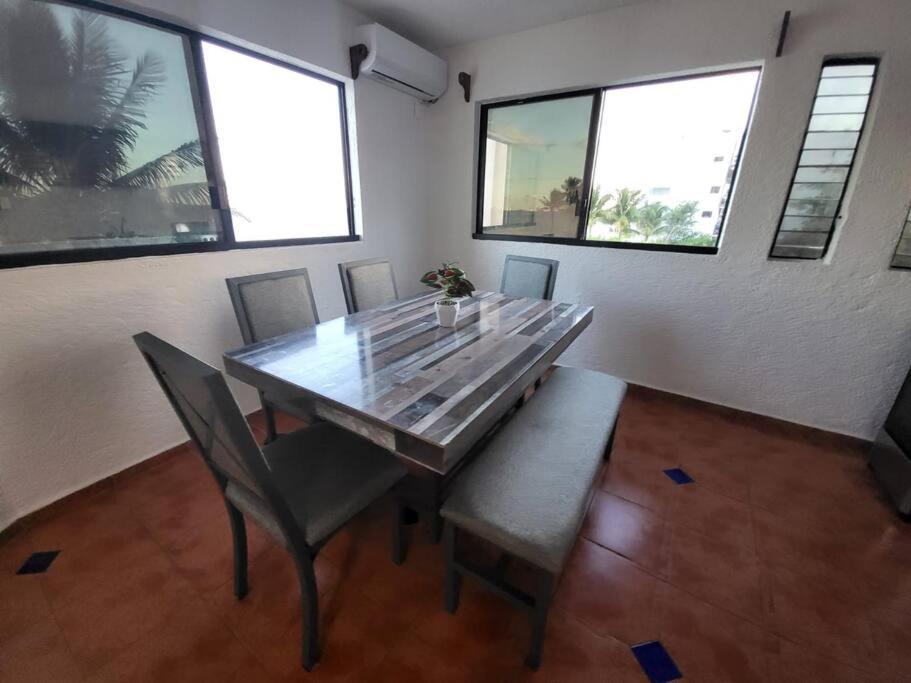 2 Rooms apartment with Private beach in Puerto Juarez Cancún