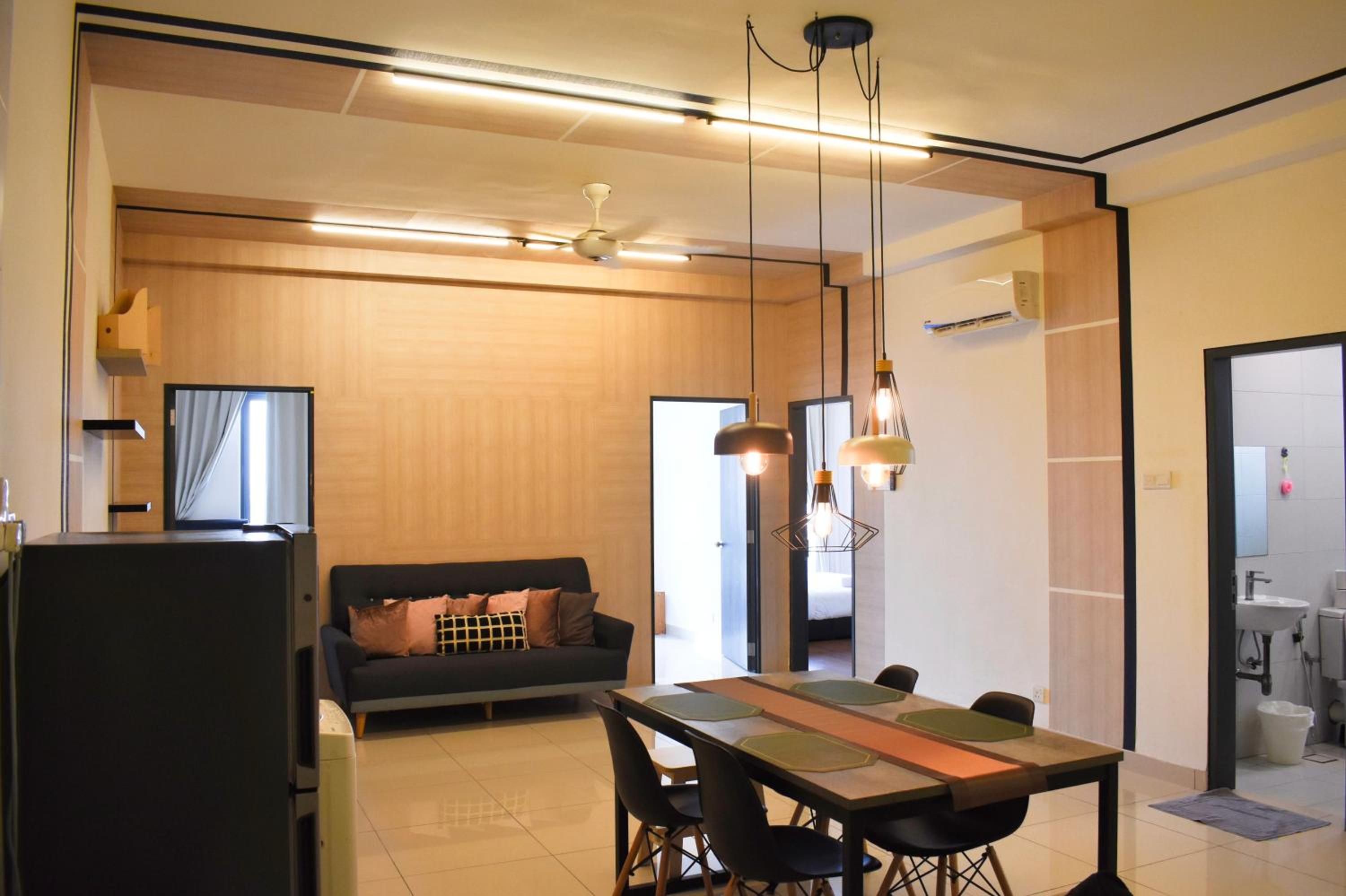 DaMen Homestay @SubangHomeStay