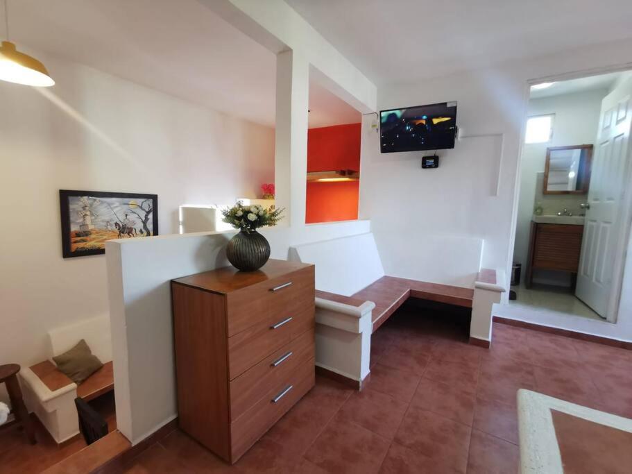 Bonito departamento con alberca en Cancún