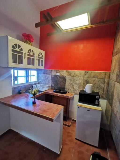 Bonito departamento con alberca en Cancún