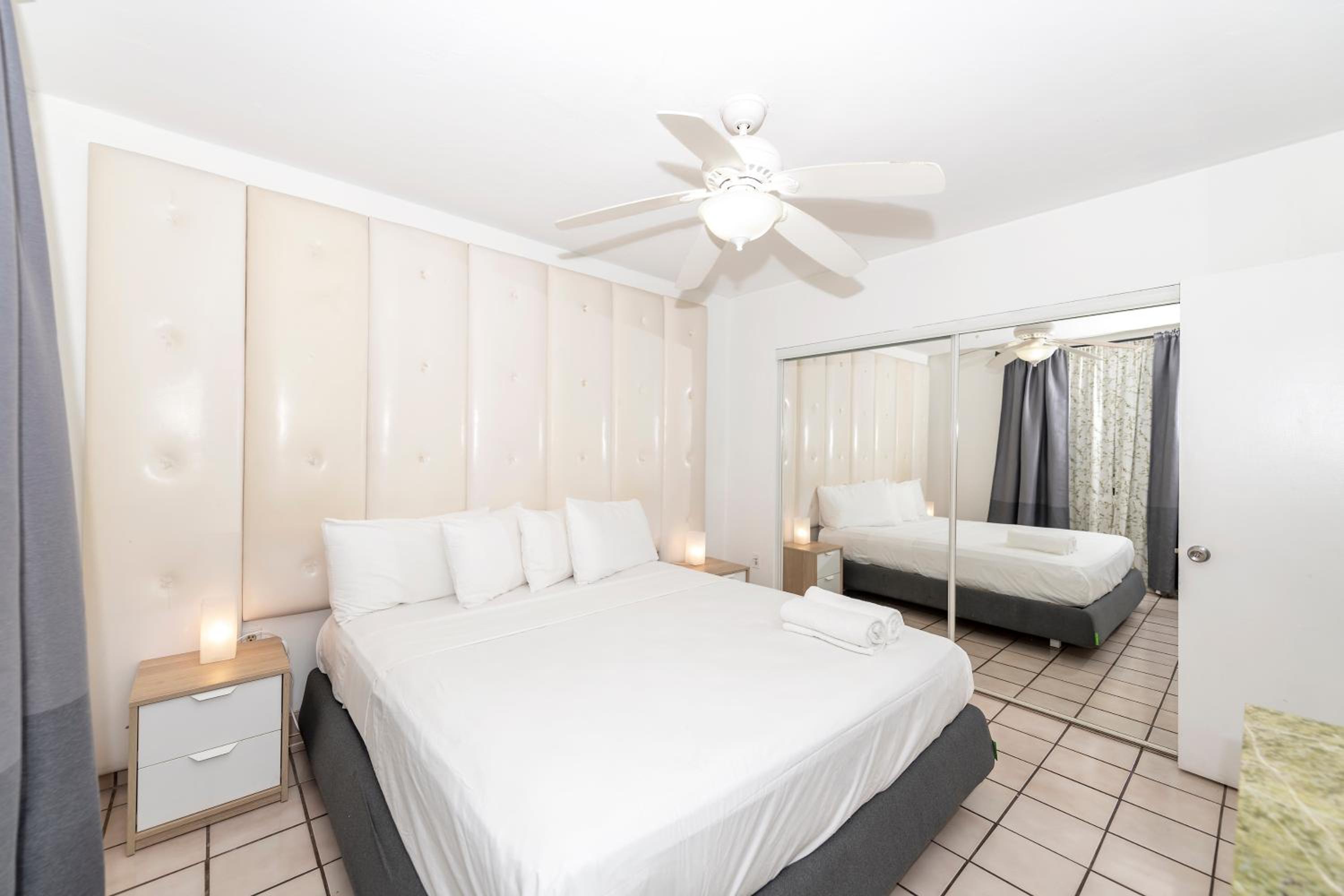 Sofi Beach Apartments