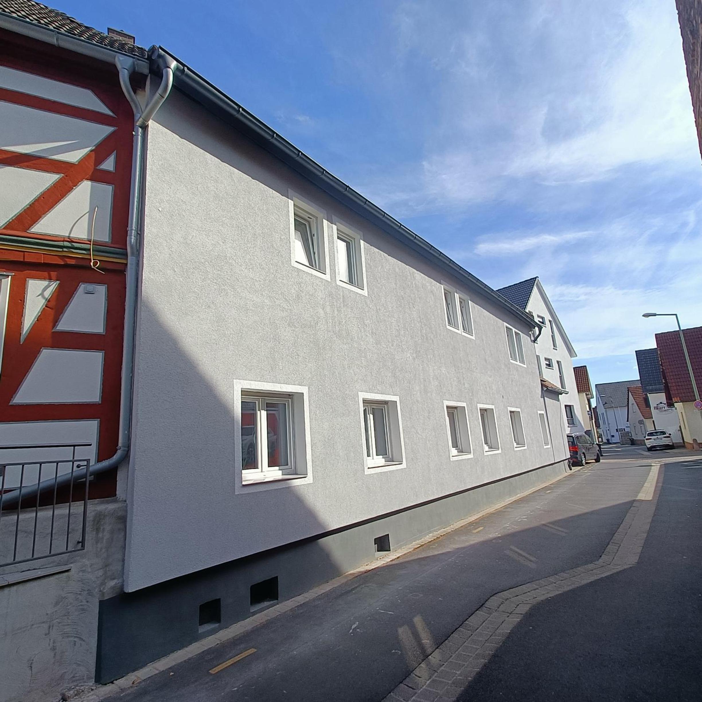 Apartments & möblierte Zimmer in Kahl am Main, Self-Check-In, W-Lan, Küchenzeile für Selbstversorgung, PKW-Platz