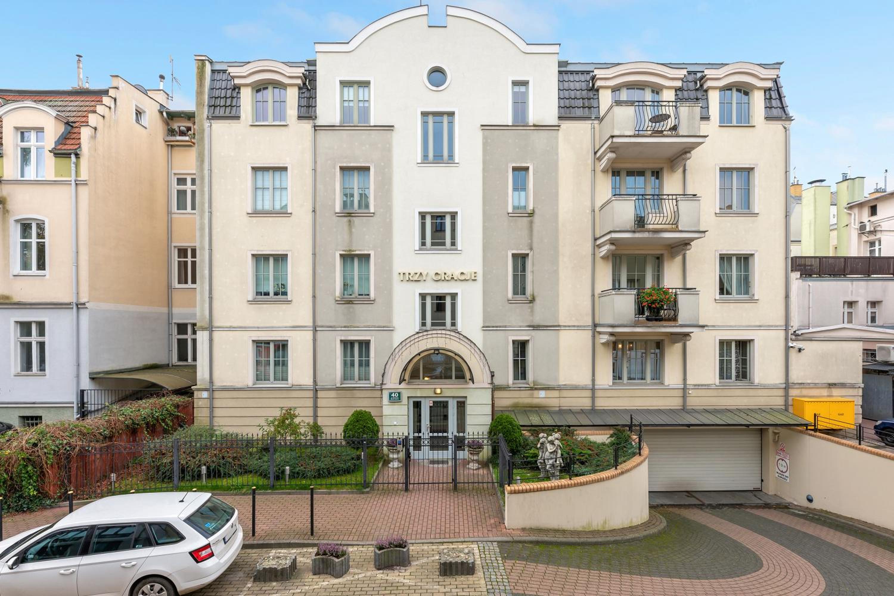 Portofino - Family Stay in City Center with Parking by Lion Apartments Sopot