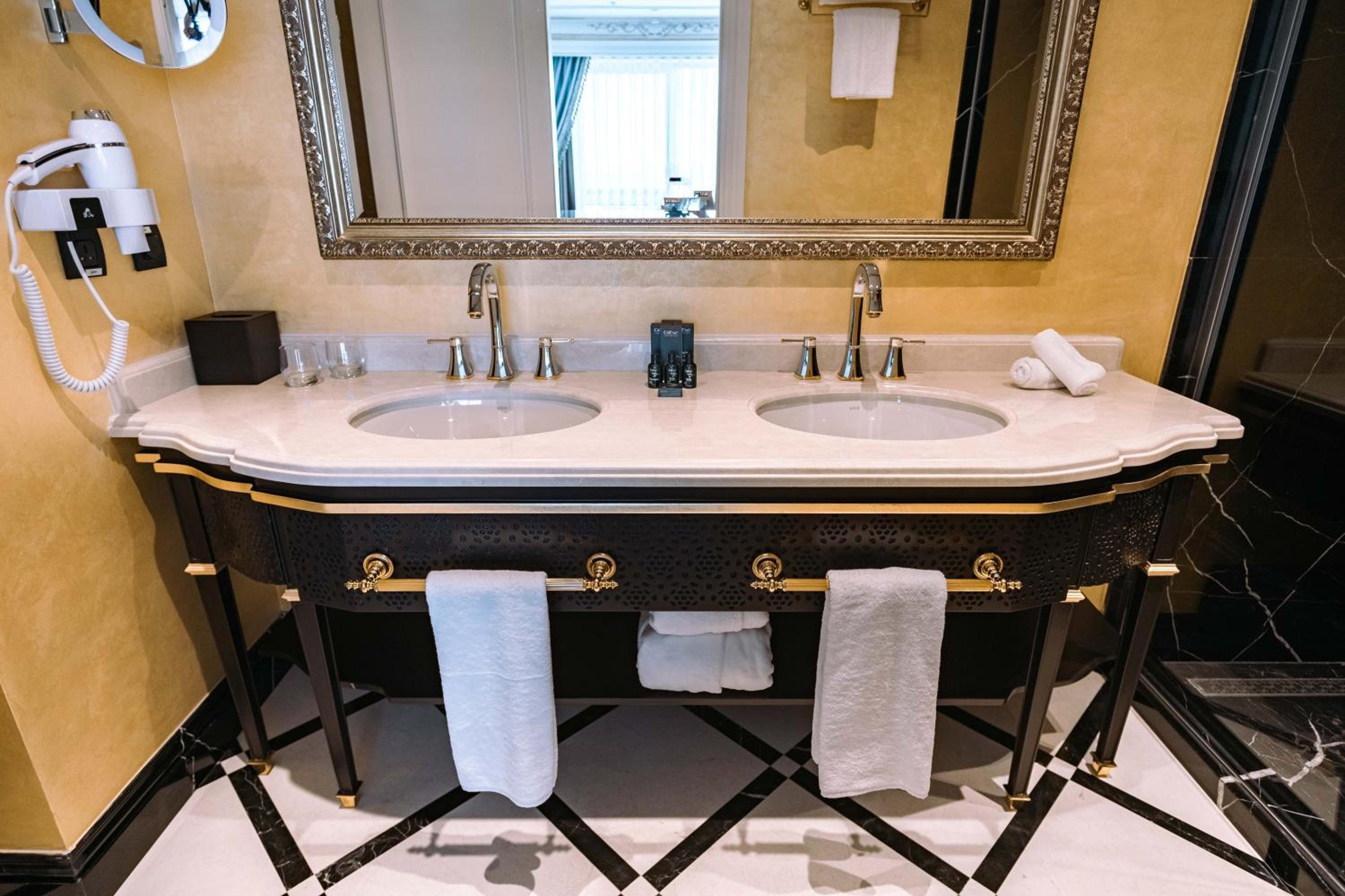 Dekalb Otel - Image 47