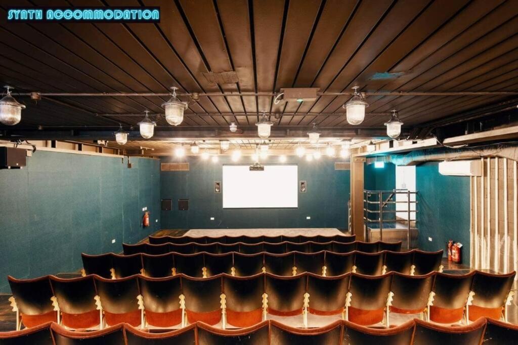 meeting & event spaces