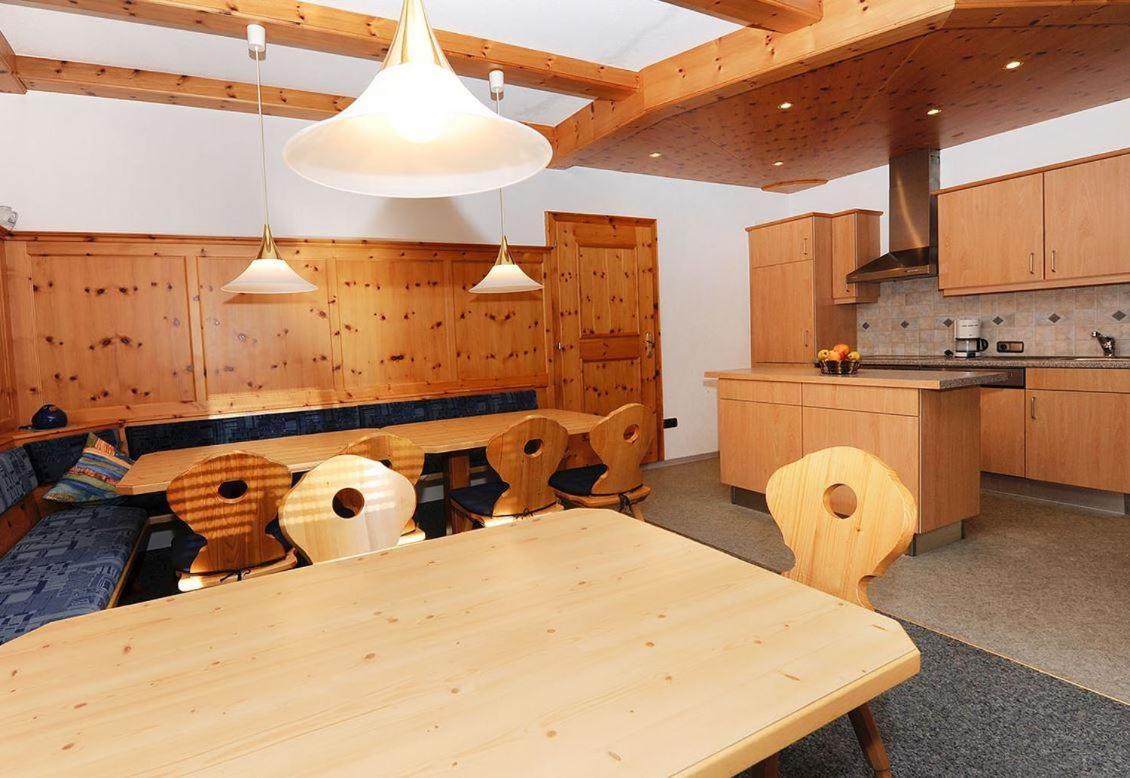 Haus Tschambräu