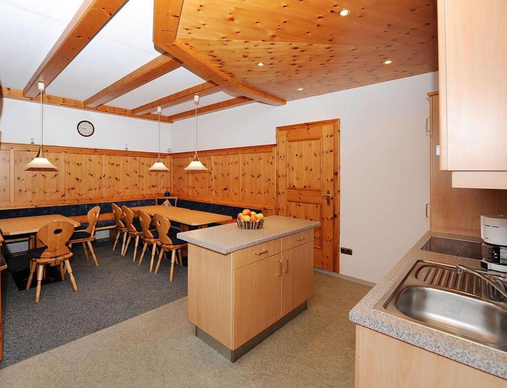 Haus Tschambräu