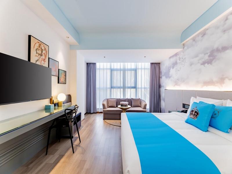 Hohhot Vacations - LanOu Hotel Hohhot New Town Moore City - Property Image 2