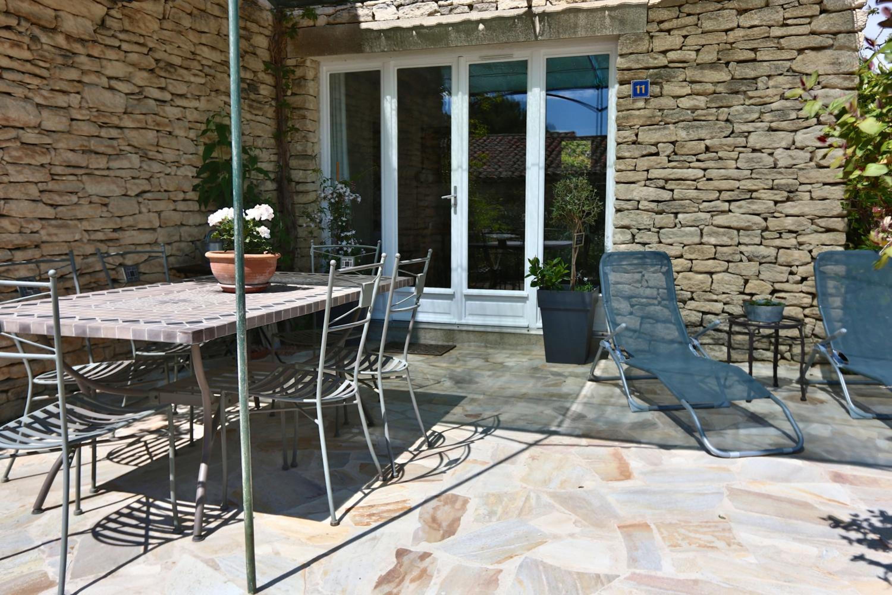 Le Bastidon de Guillemette view 3