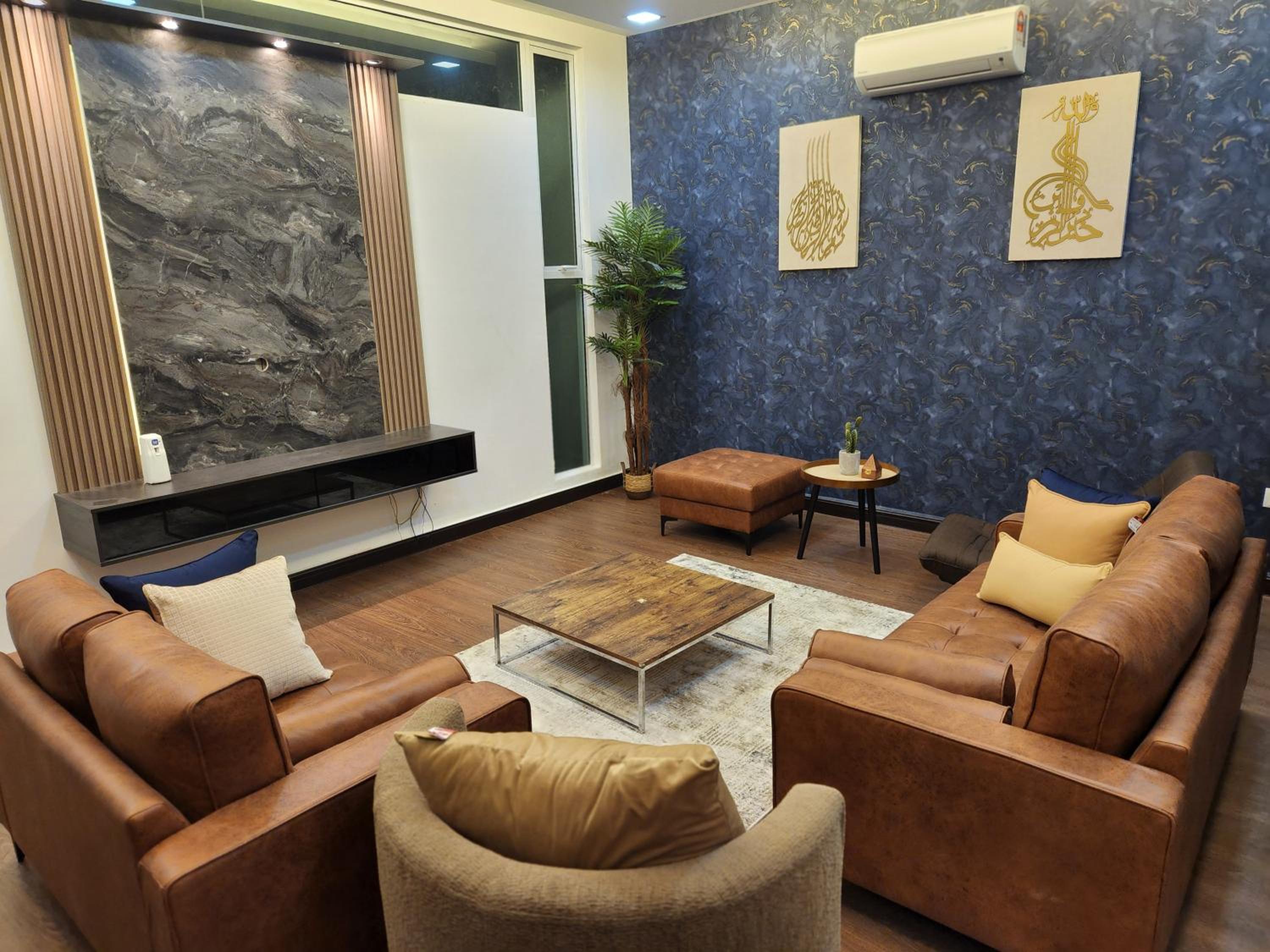 MP Villa with Cinema Room photo 5