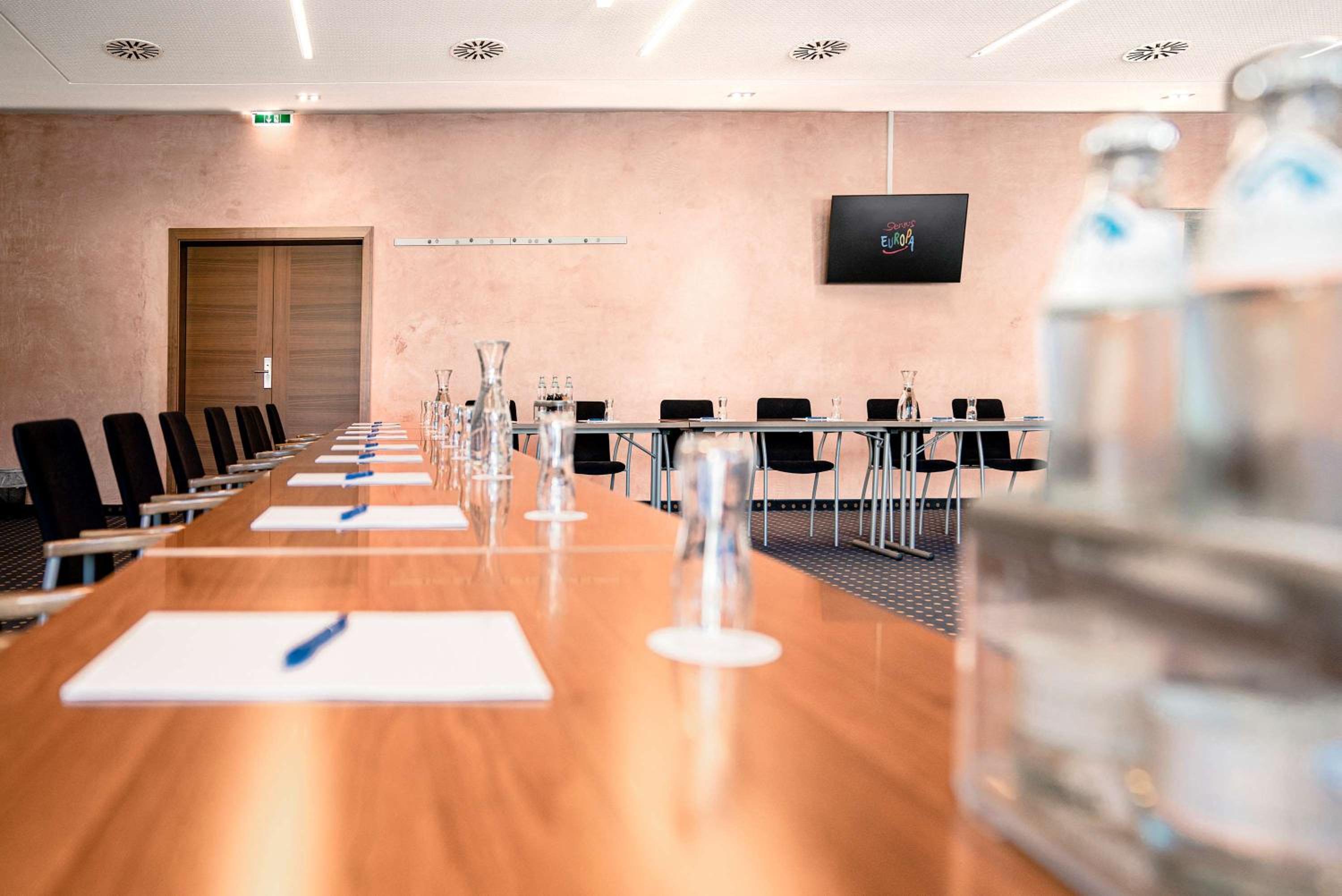 meeting & event spaces