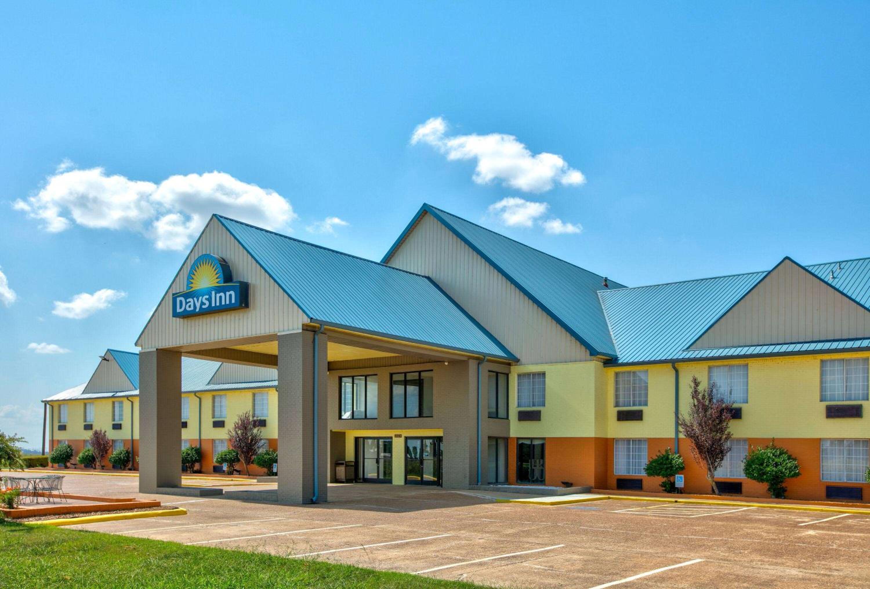 Memphis Area Vacations - Days Inn by Wyndham Tunica Resorts - Property Image 5