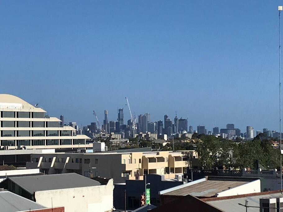 2BR Mason Square @ Moonee Ponds