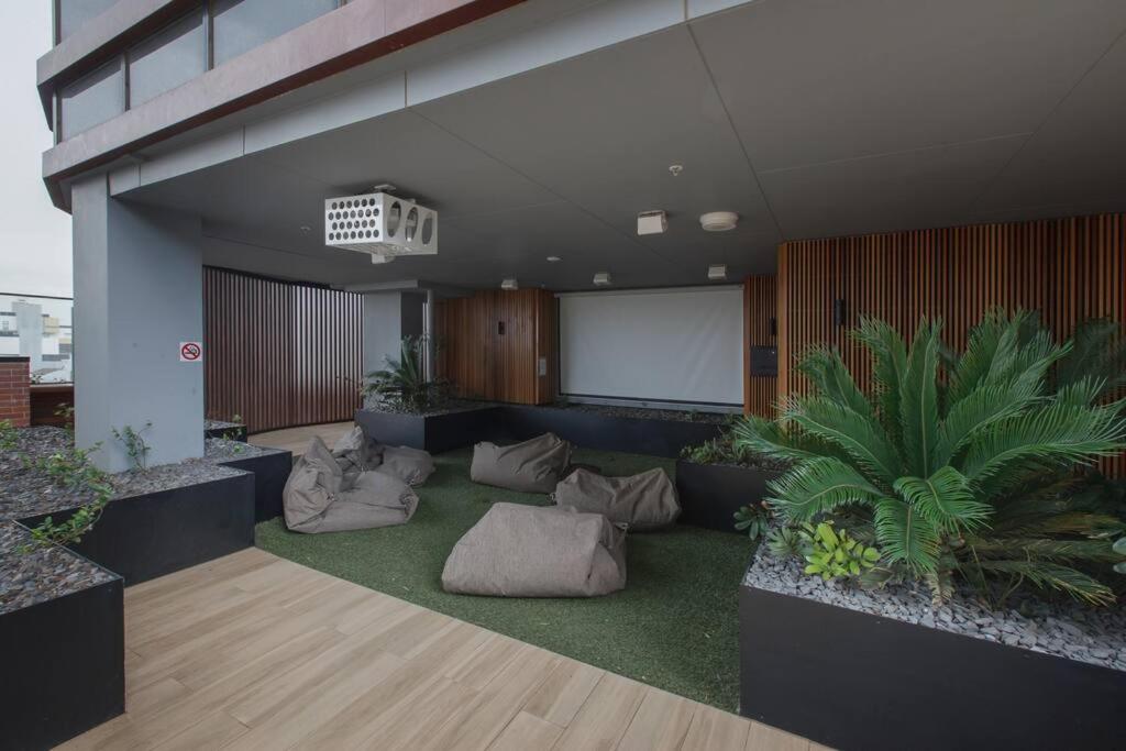 2BR Mason Square @ Moonee Ponds