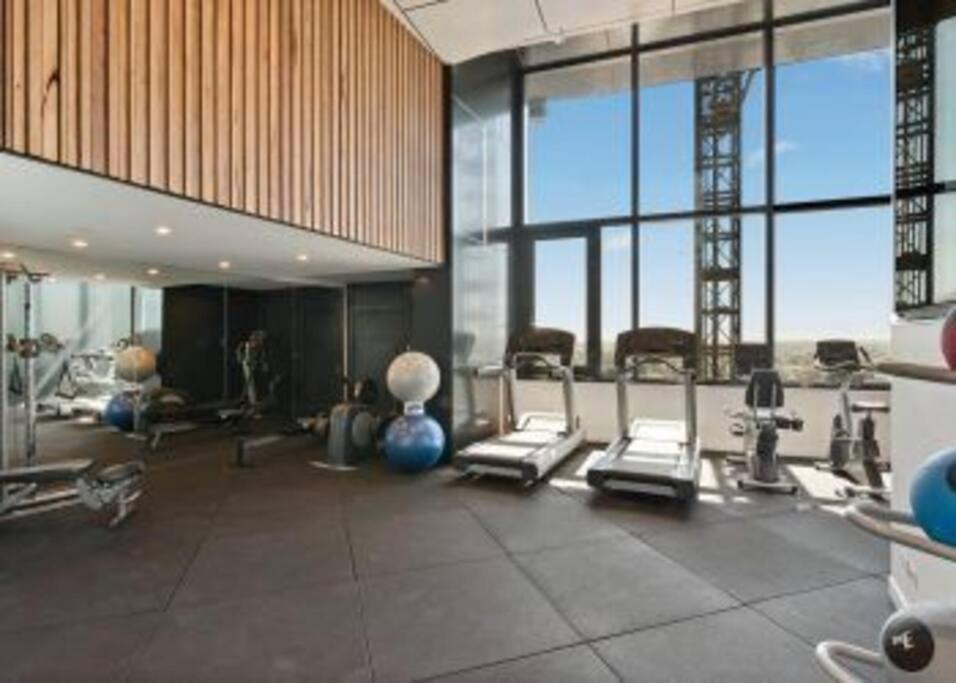 New! Great Value - Skytower center of CBD