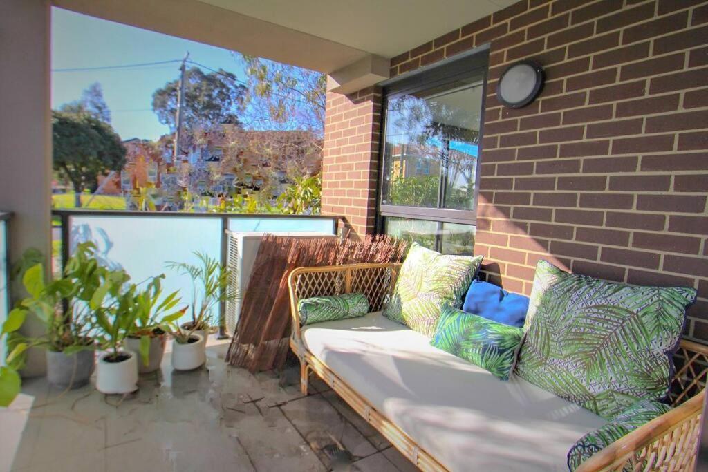 Boutique Heidelberg Heights 2BR apartment - G01
