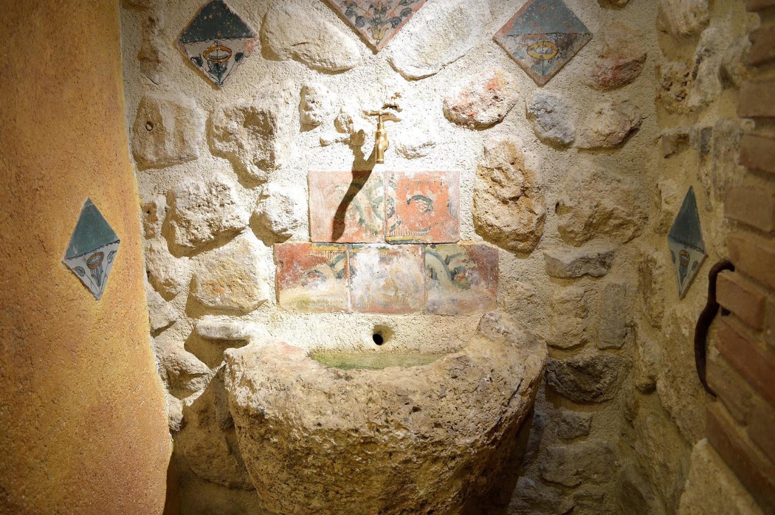 Photo 60