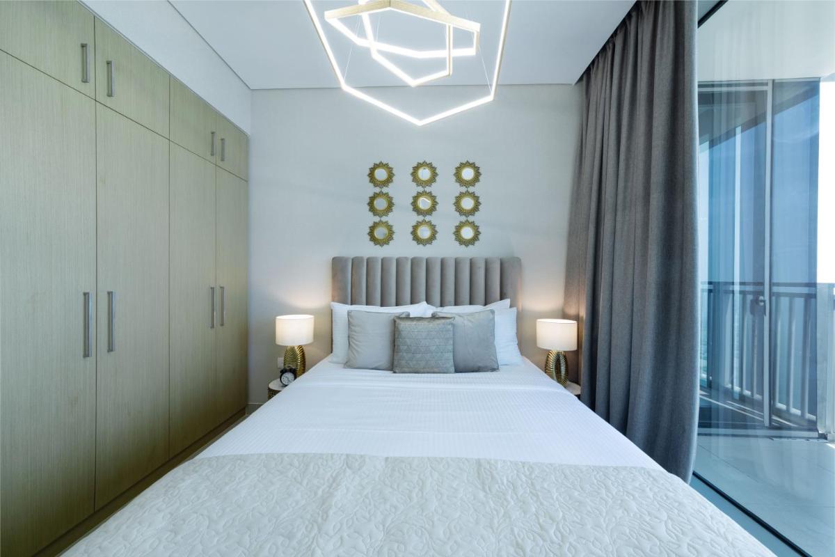 Maison Privee - 2BR with Exclusive Sea Views in 5242 Marina