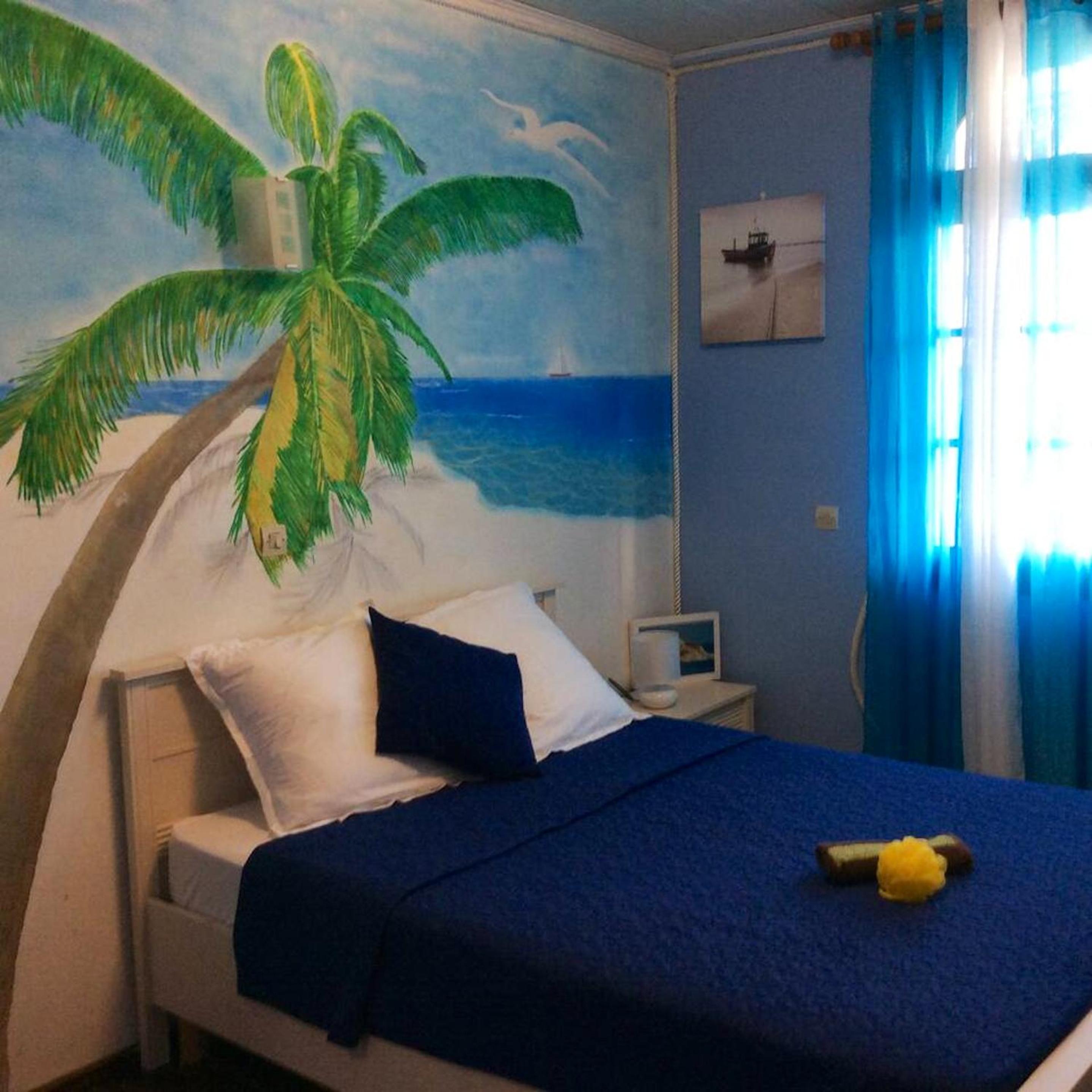 Studio confortable Le Port 24 m² avec piscine partagée view 4