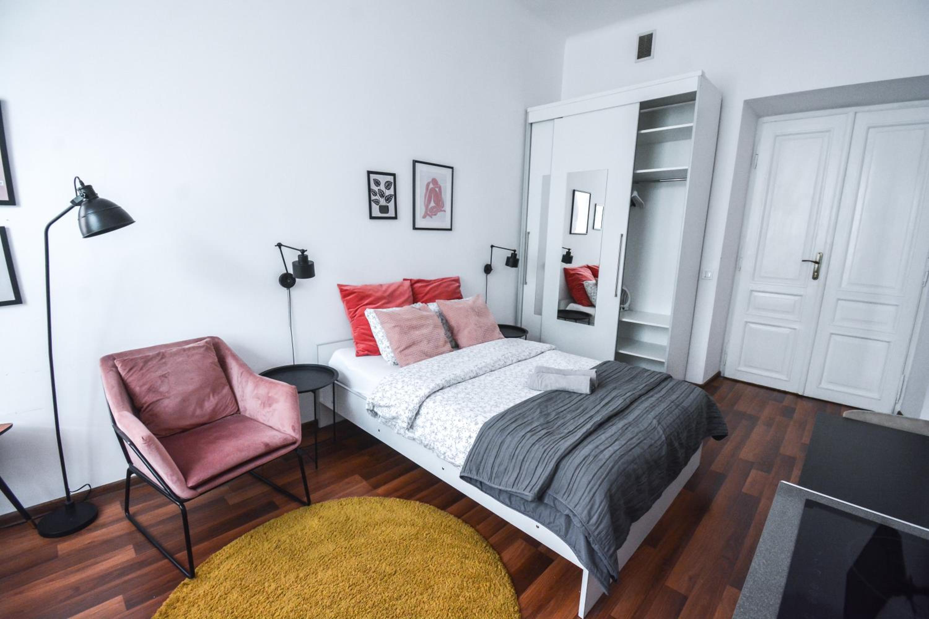 LION apartments - LaBA view 2