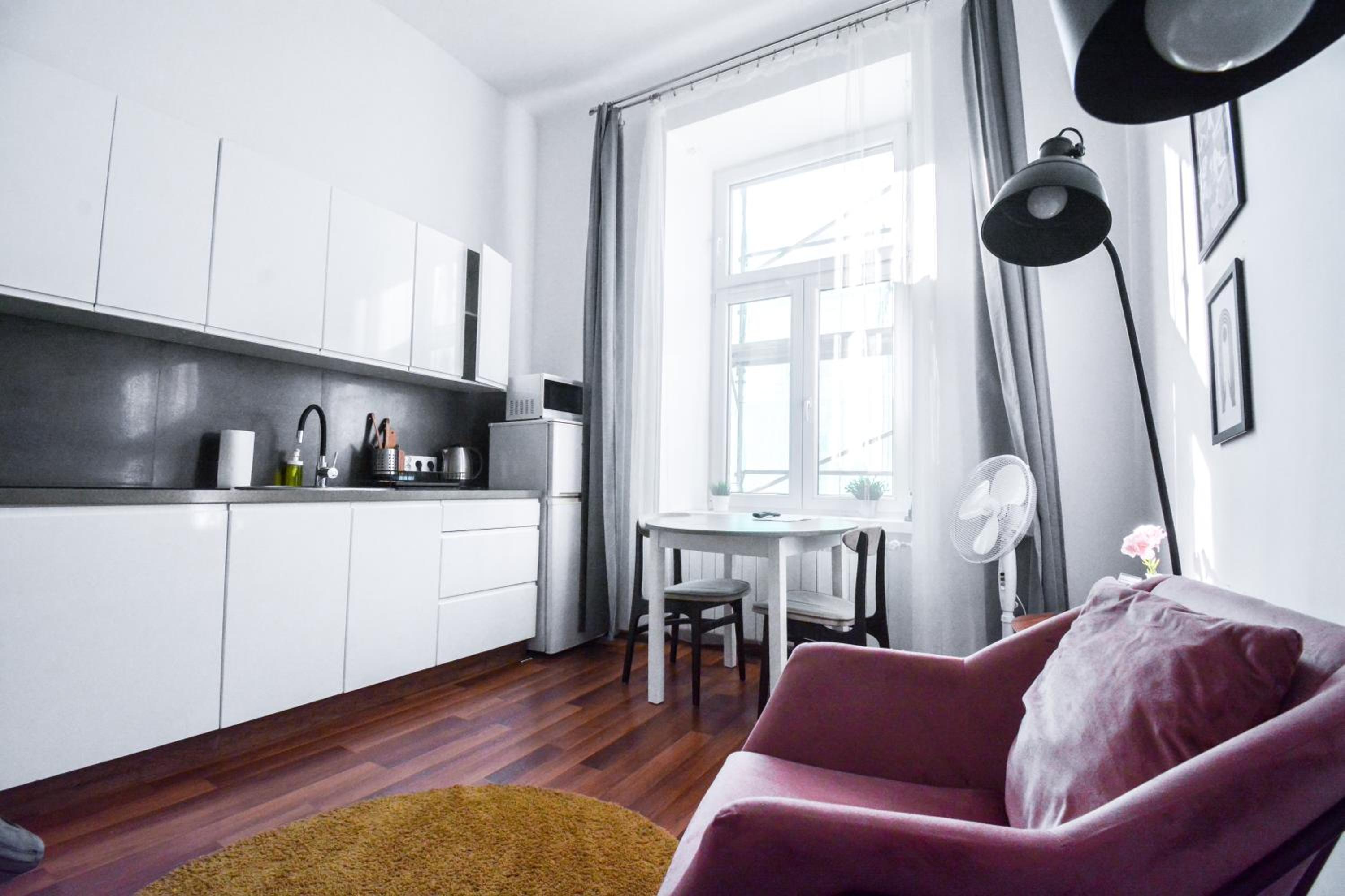 LION apartments - LaBA view 3