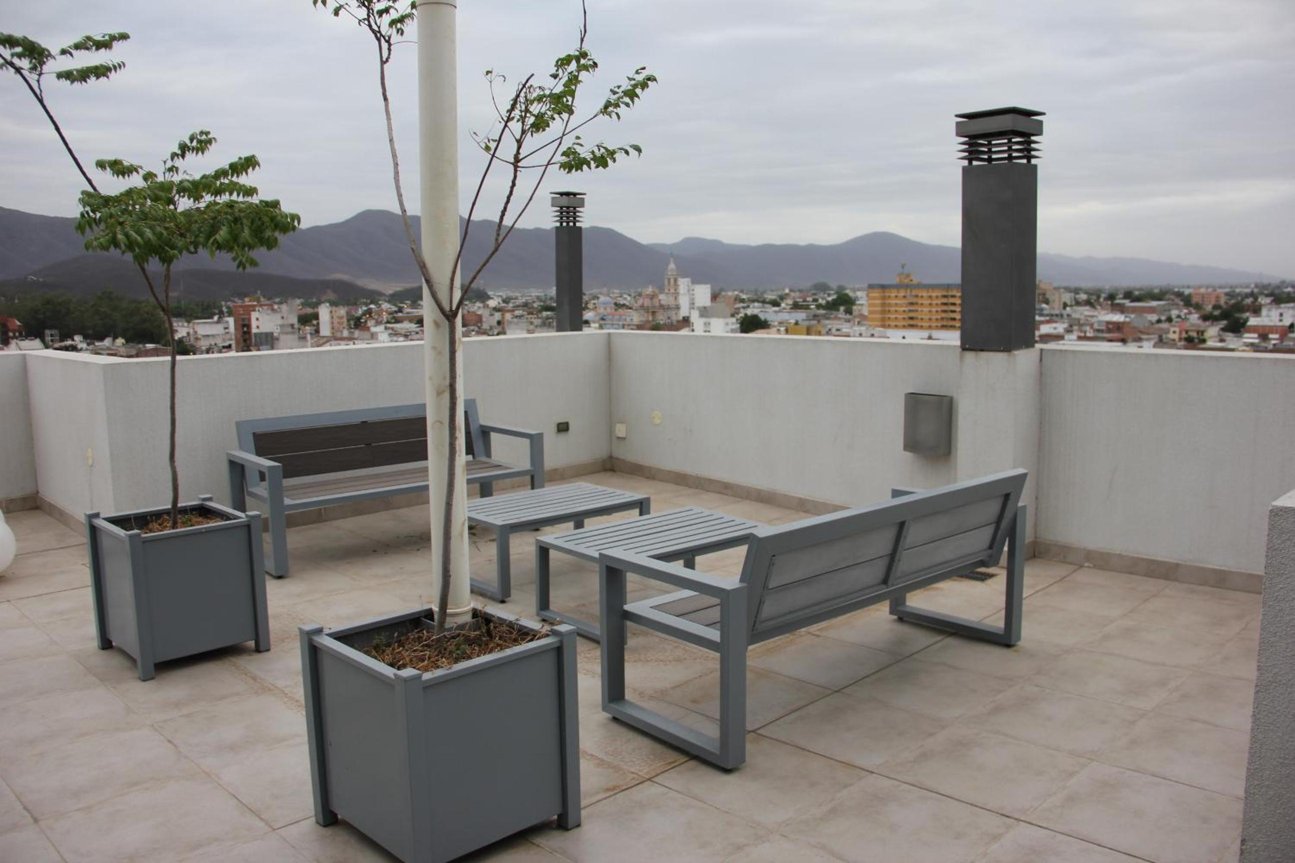 HOMEFULL Apartamentos - Image 2
