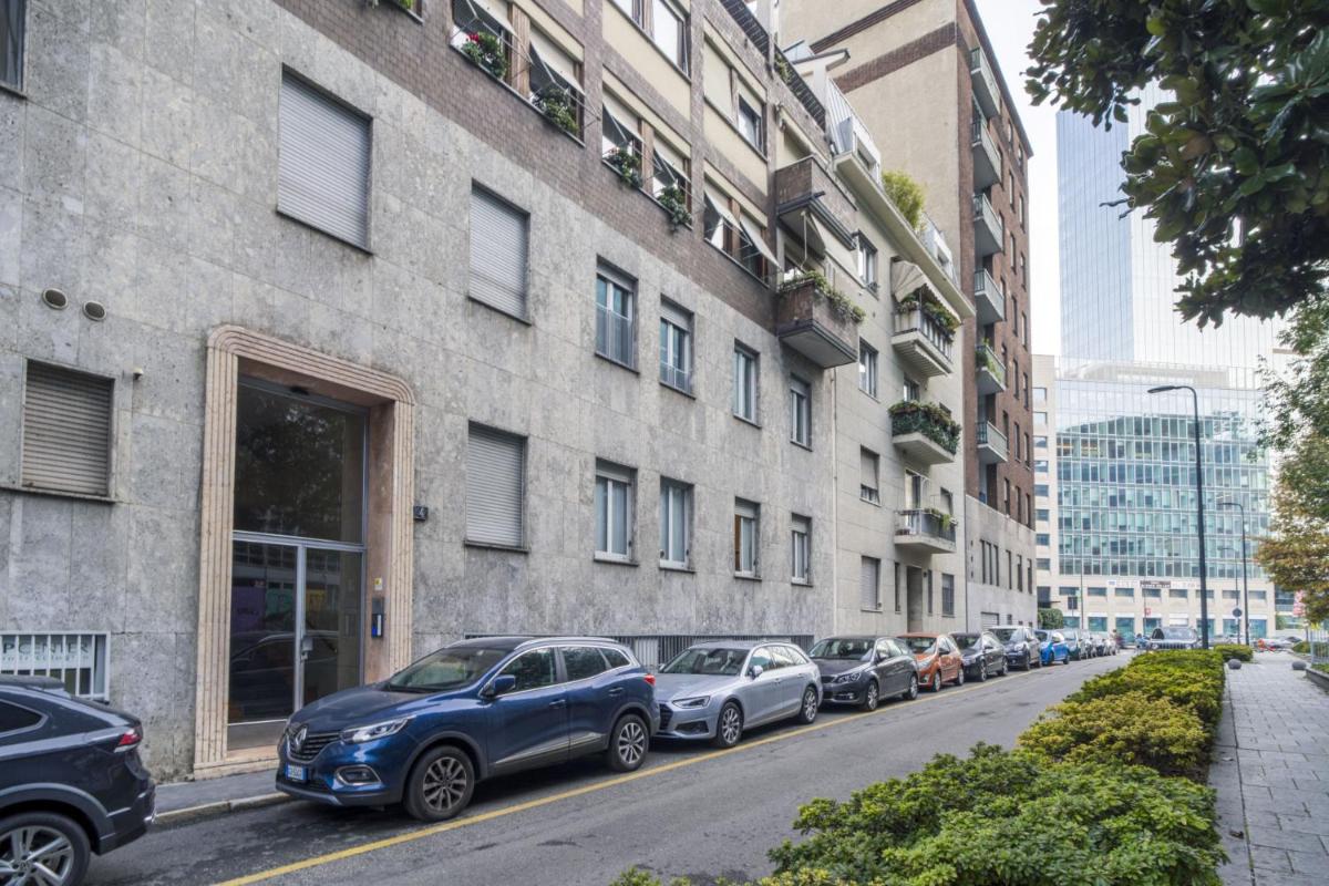 Easylife - Milano - Algarotti 4 - Porta Nuova