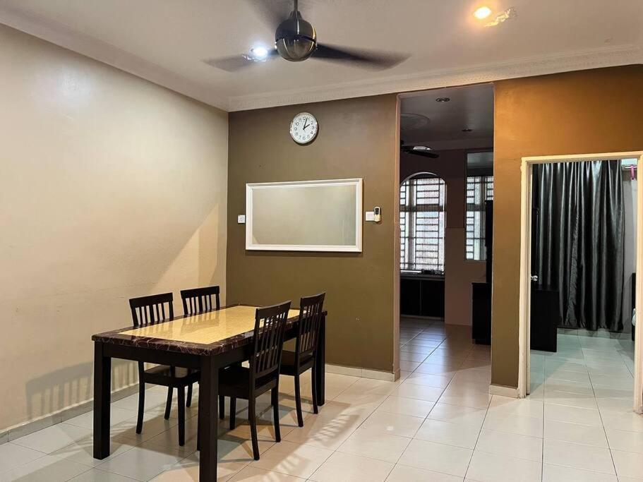 Grand Homestay Kulim 4-Bedroom photo 6