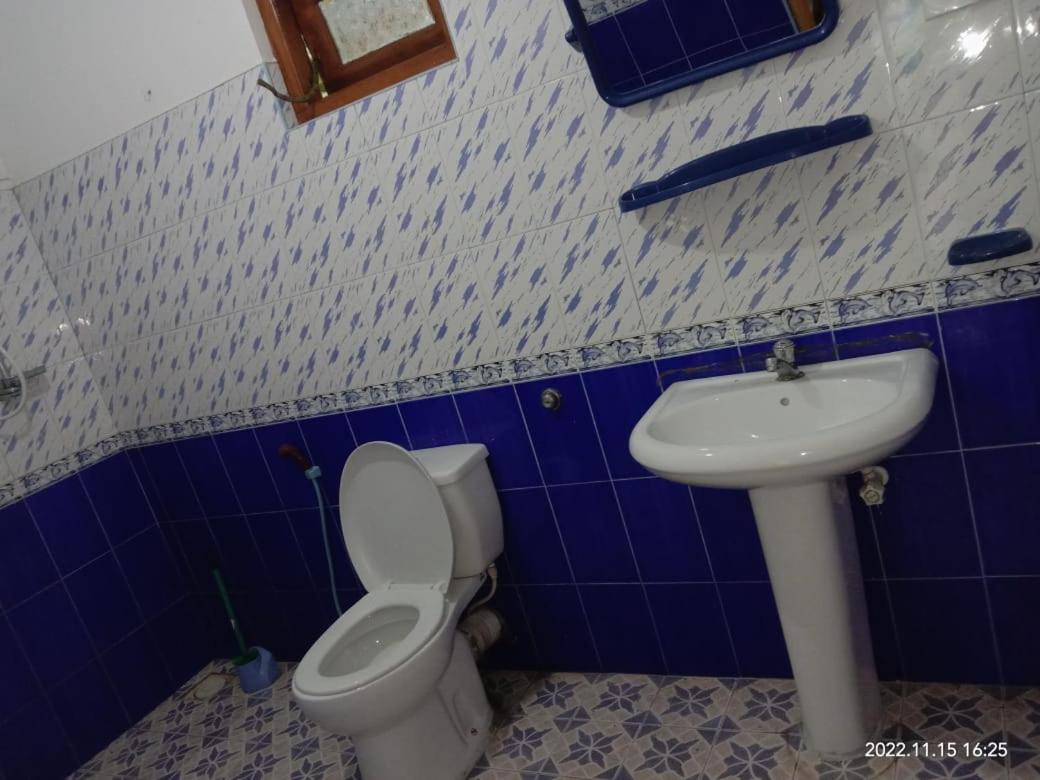 Photo 100
