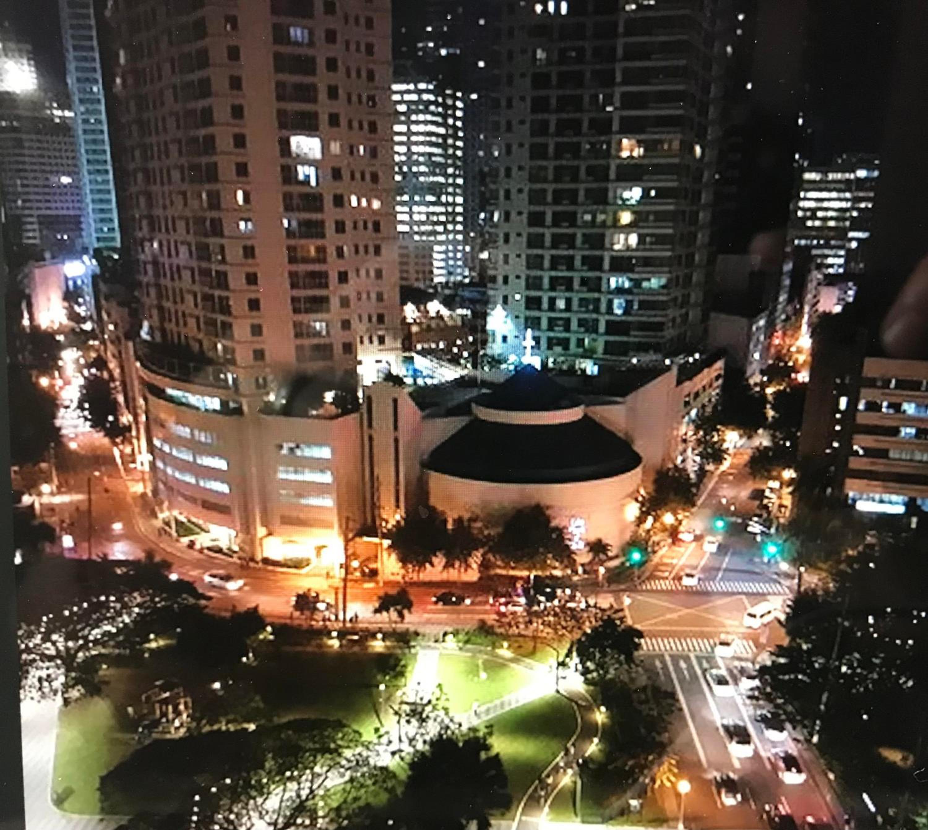 Cozy Place with City View at Greenbelt Makati