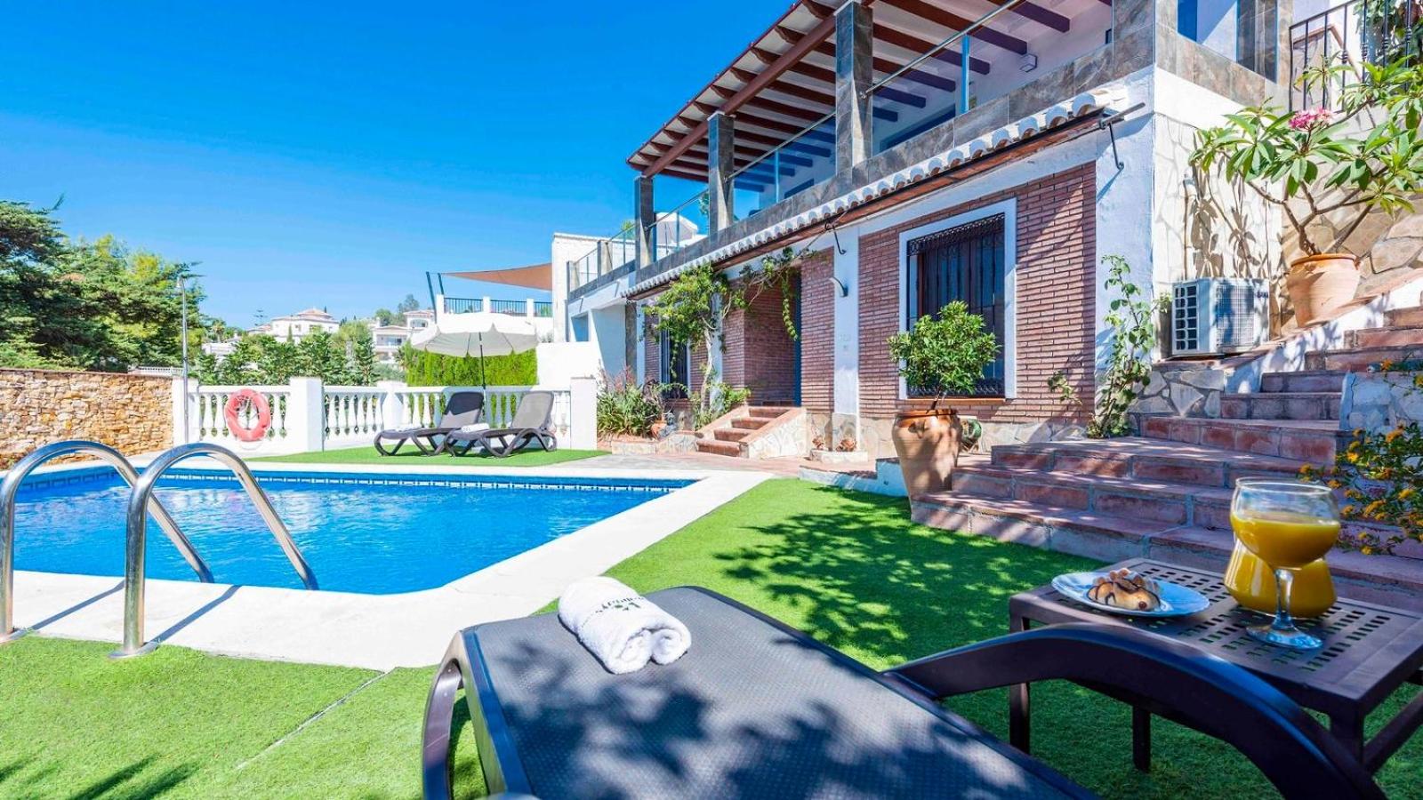 Villa Alberto Frigiliana by Ruralidays