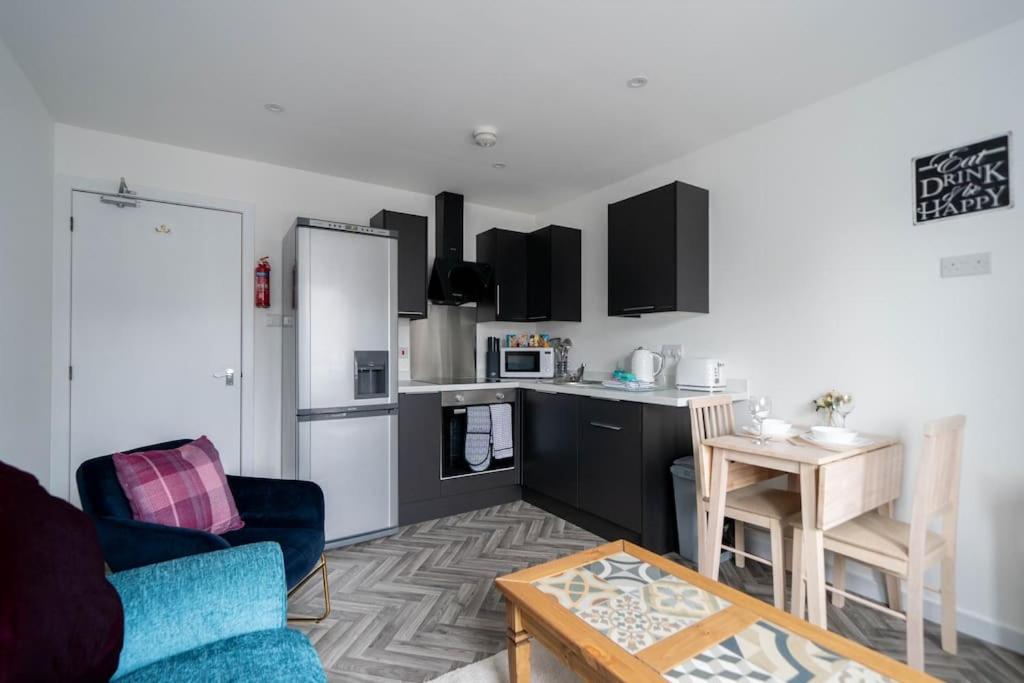 Links Loft -2 bed apartment minutes from Aberdeen beach view 3