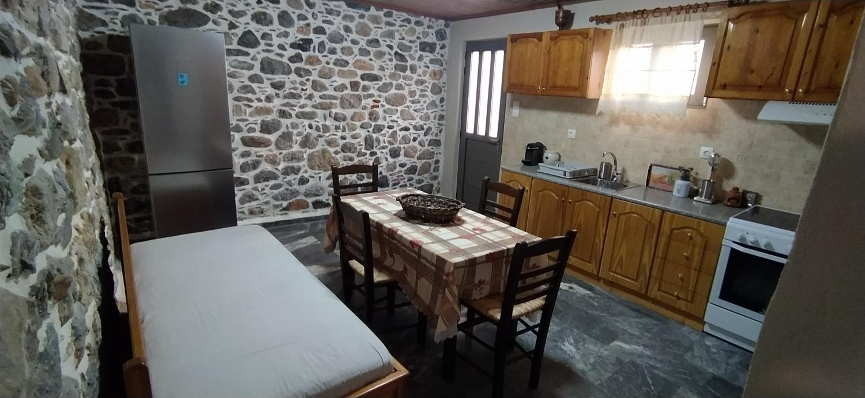 Traditional stone house Vrisi
