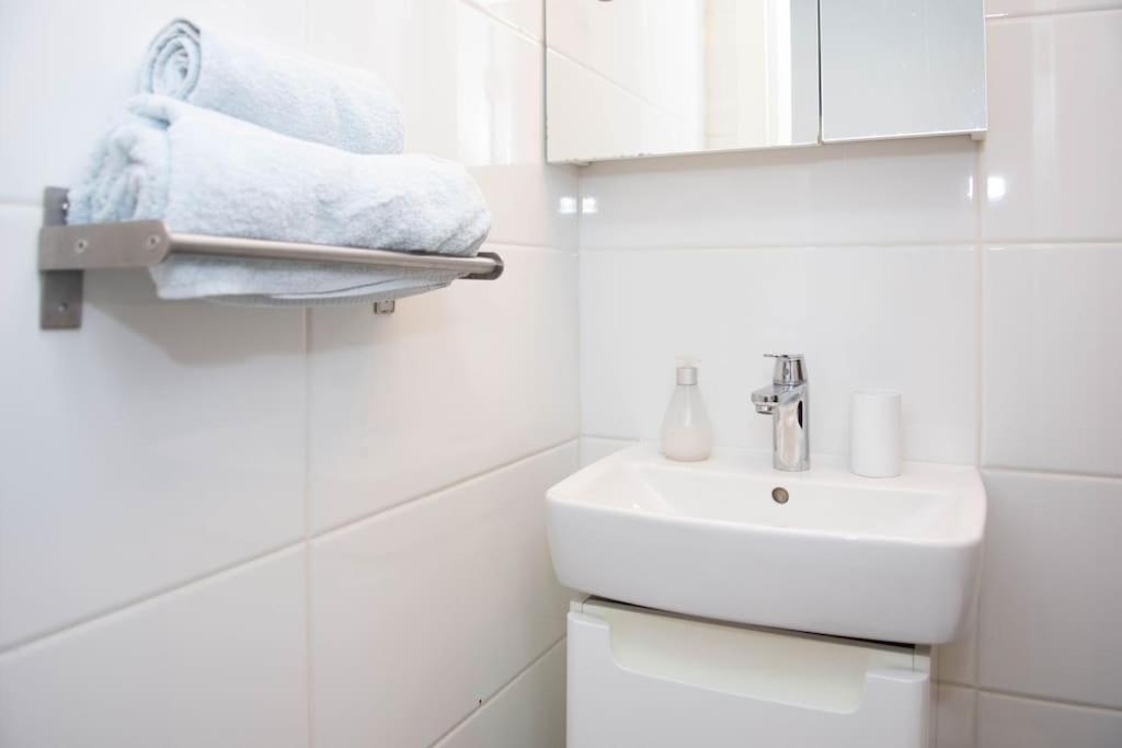 Lovely 2BDR Loft Apartment