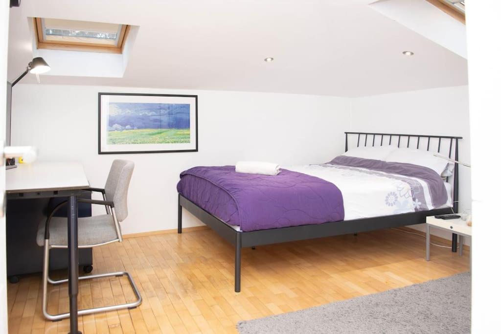 Lovely 2BDR Loft Apartment