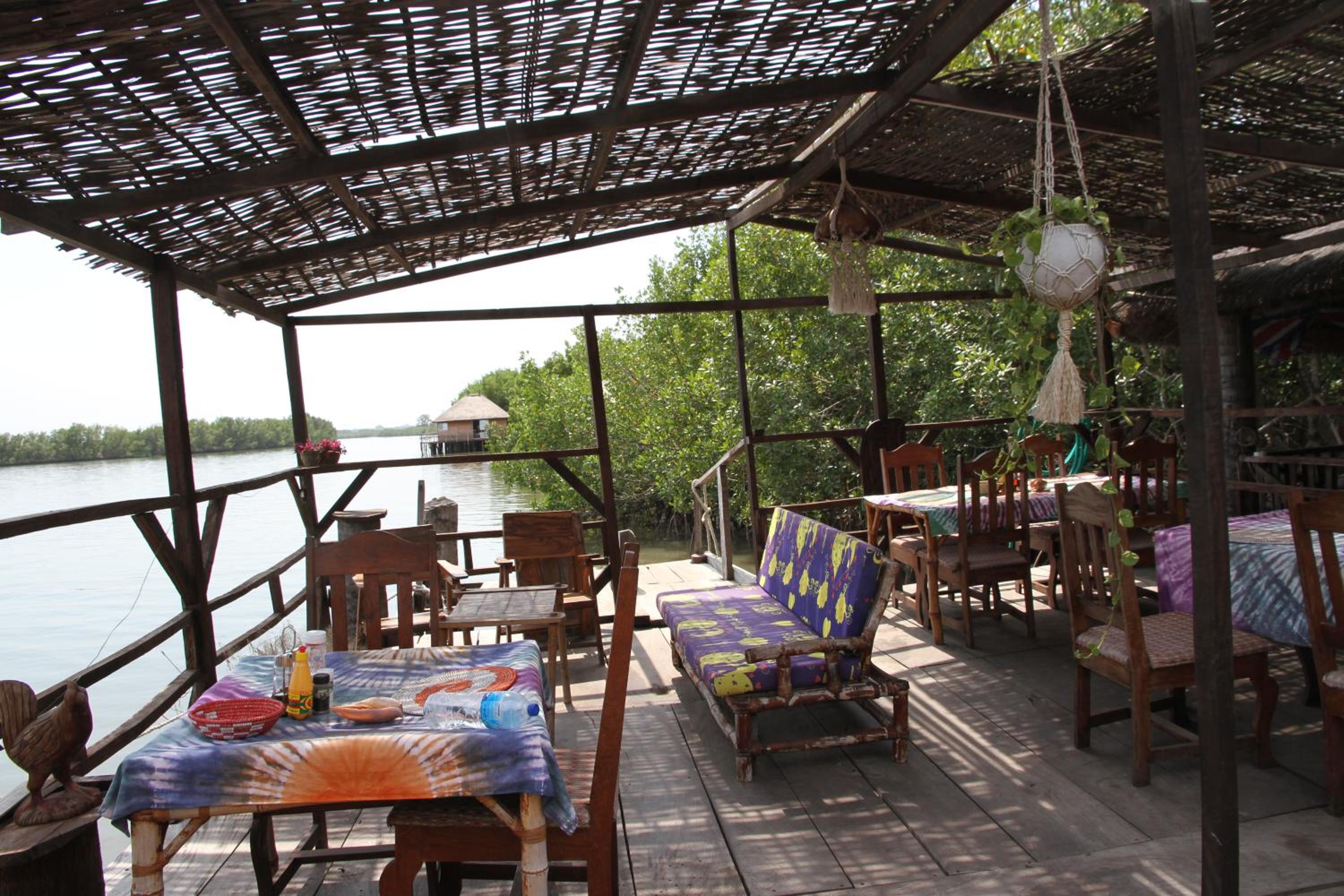 Bintang Bolong Lodge