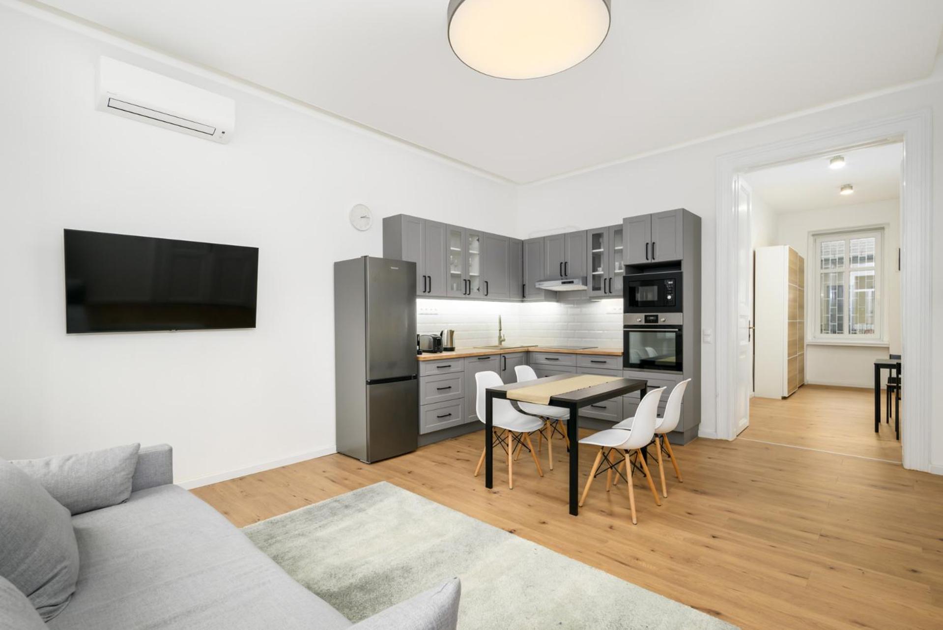 Modern Penthouse in a Century Old Building- 2 BR- AC view 2