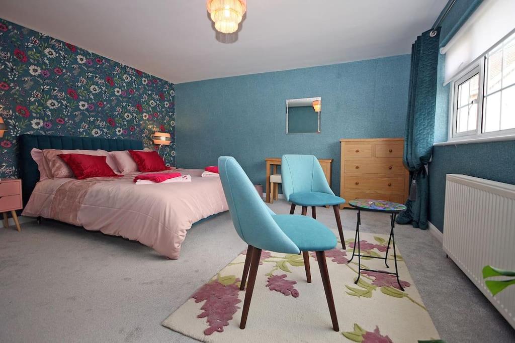 Rhoslan. Boutique style farmhouse in Snowdonia view 5